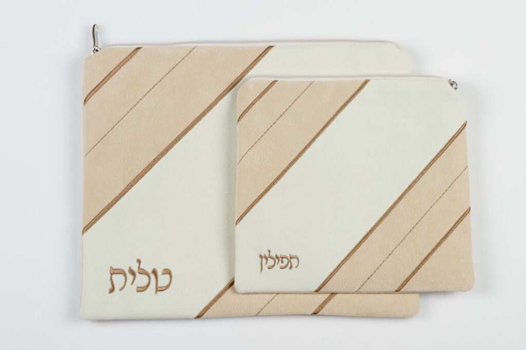 תמונת תיק תפילין דגם ברקים